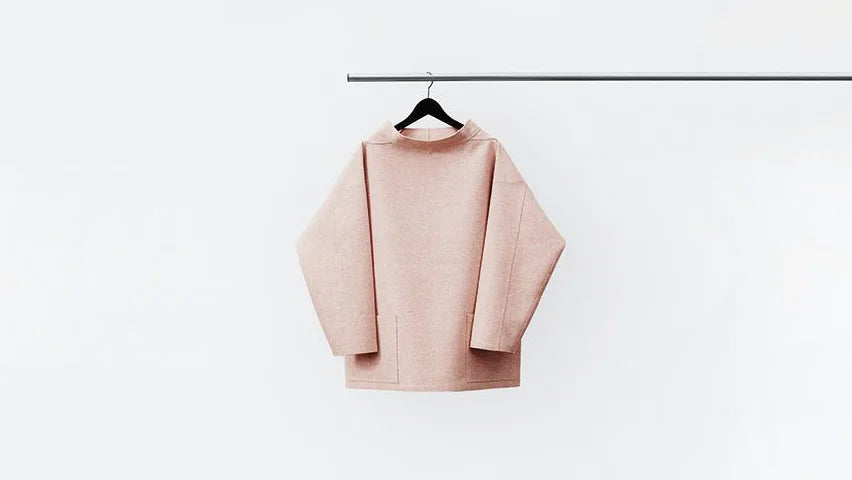 أفضل علاقات ملابس 2025: سر الأناقة يبدأ من دولابك