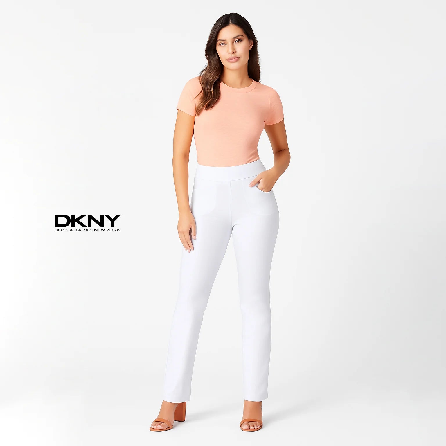 بنطال جينز نسائي عالي الخصر من DKNY – قماش ناعم بقصّة سكيني أنيقة