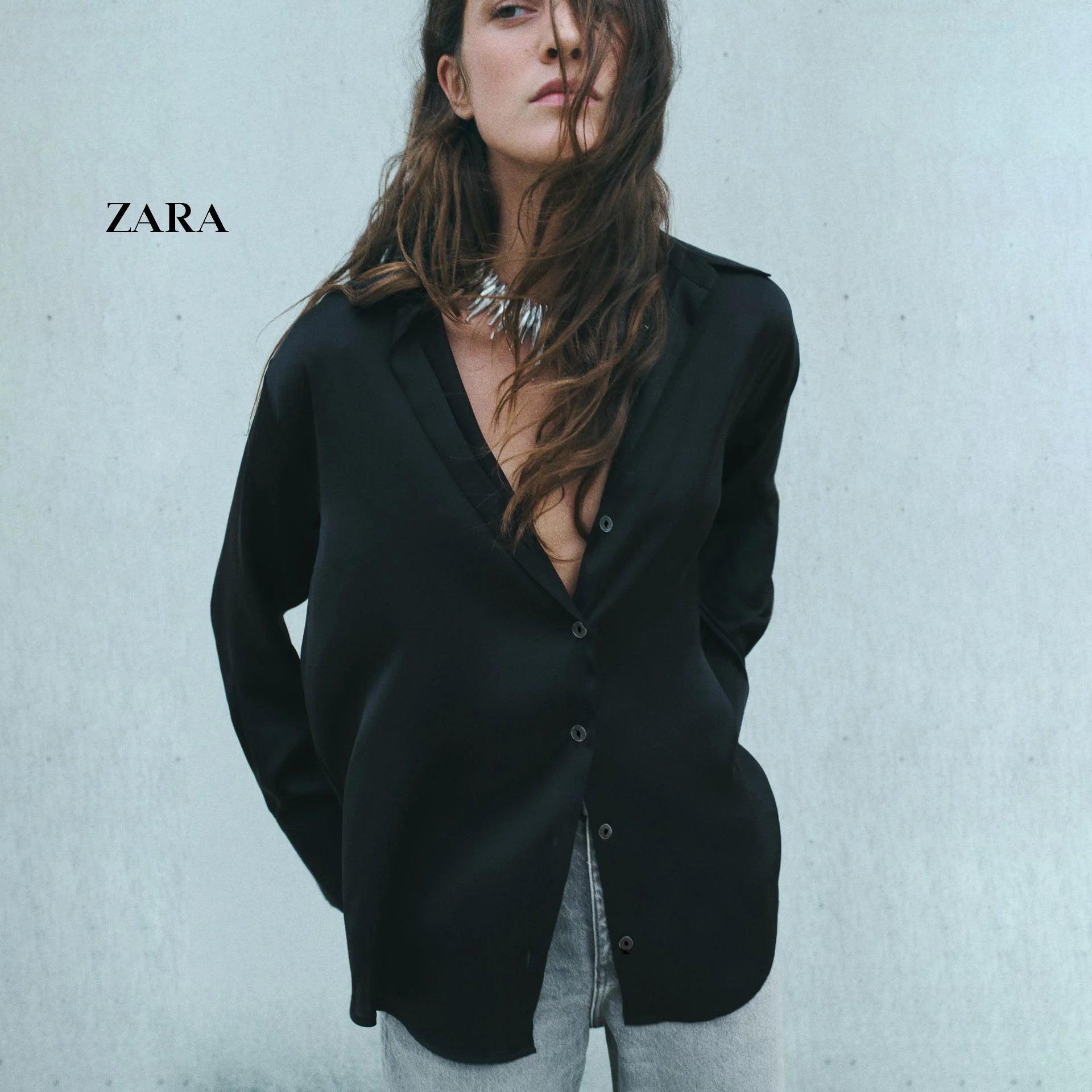 قميص ساتان نسائي من ZARA