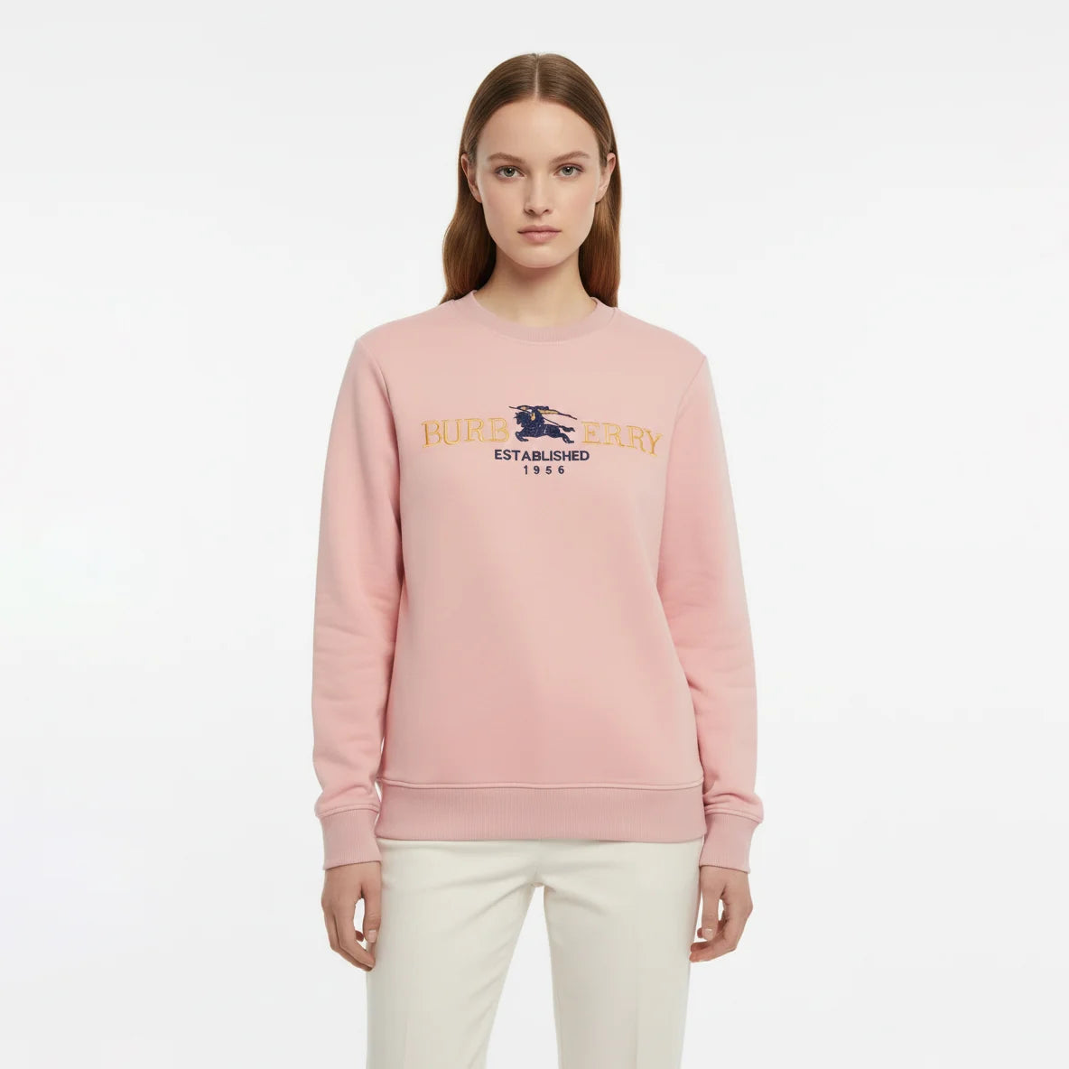 سويت شيرت نسائي Burberry المطرّز – لون وردي باهت