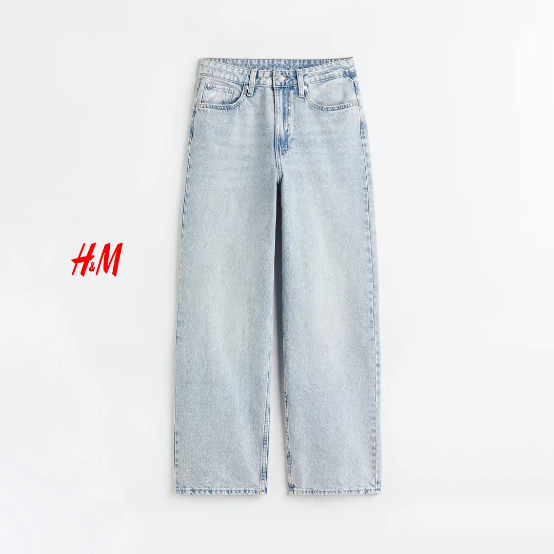 بنطال جينز واسع بقصّة مستقيمة وخصر عالٍ من H&M – للنساء