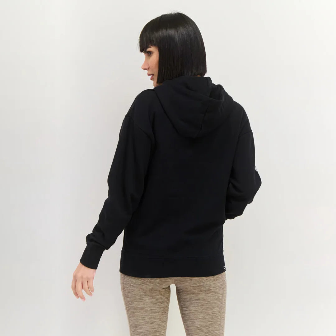 هودي نسائي من puma