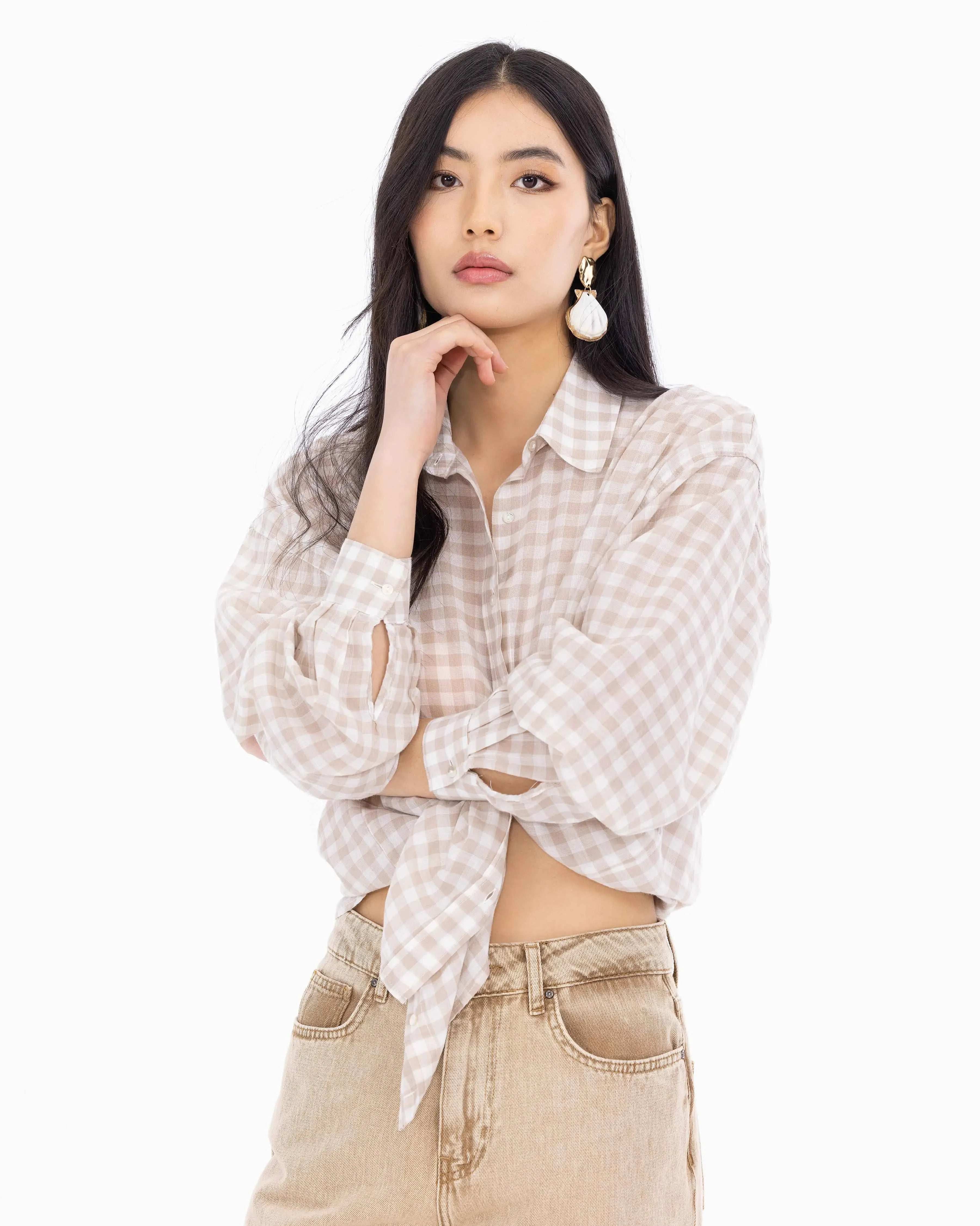 Relaxed Fit Chickened Low-Sleeve Shirt | قميص بكم قصير بتصميم مريح ونقشة مربعات