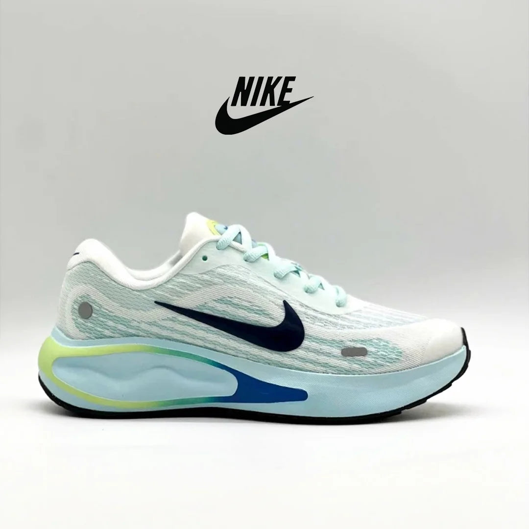 حذاء نسائي Nike Journey Run