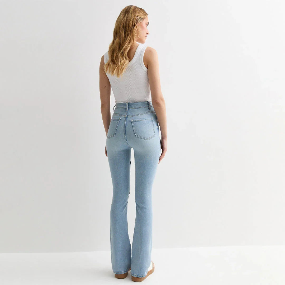 كوين جينز بوتكات بخصر معزز – أزرق فاتح