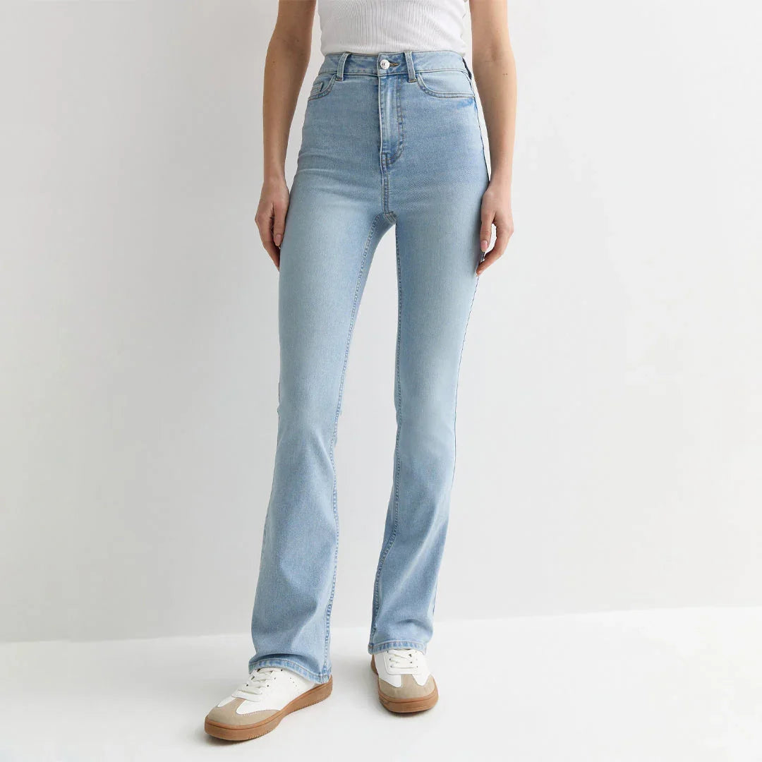 كوين جينز بوتكات بخصر معزز – أزرق فاتح