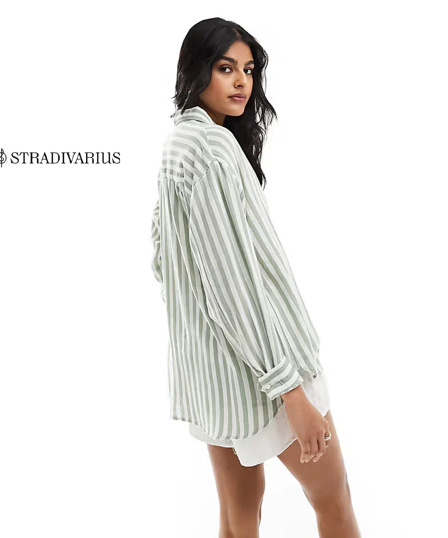 قميص مخطط بقصة مريحة من ستراديفاريوس – أخضر فاتح