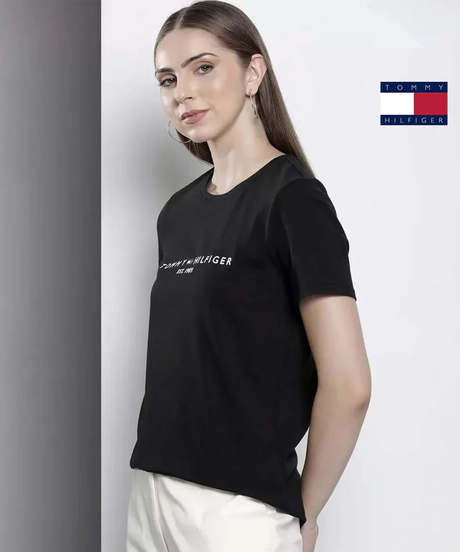 Tommy Hilfiger logo cotton t-shirt for women, featuring a sleek black design and stylish fit.