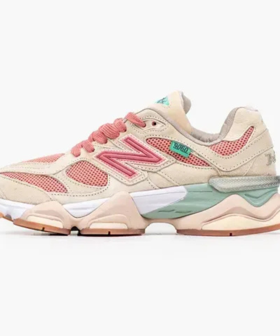 حذاء رياضي نسائي من New Balance