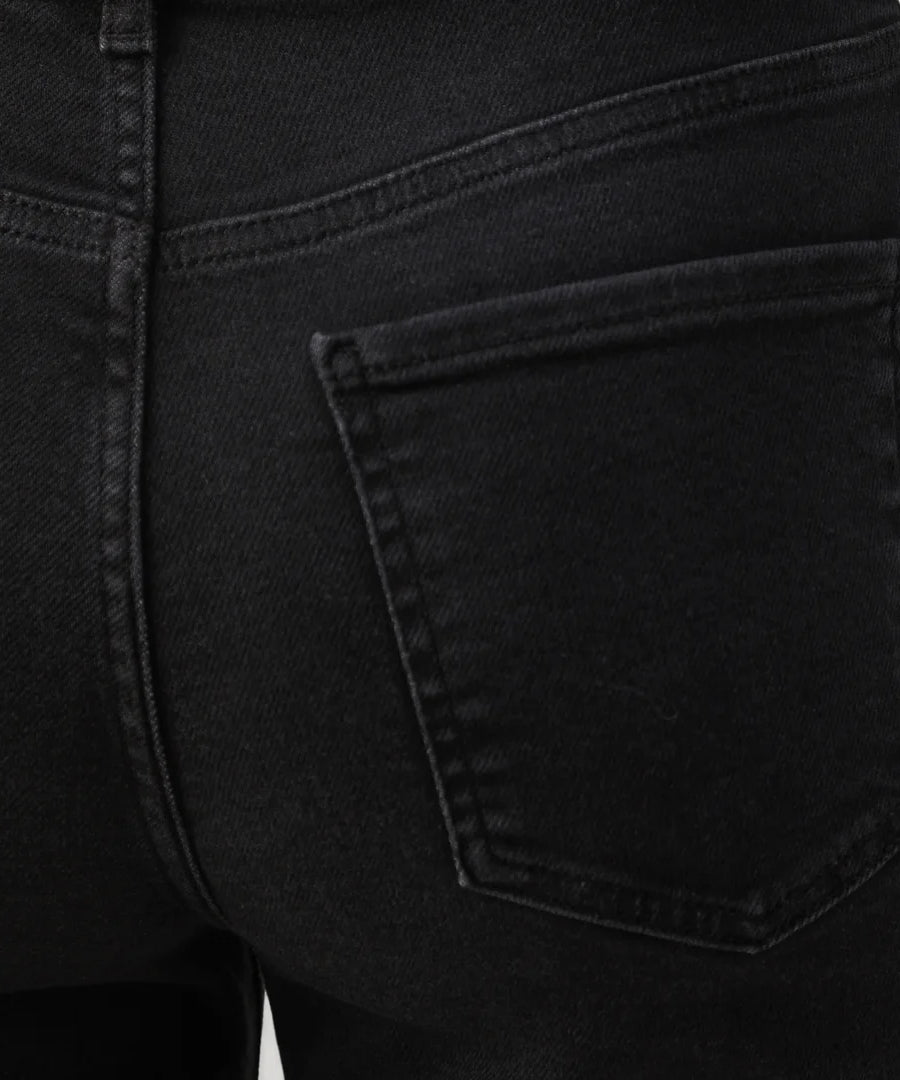 بنطال جينز Boyfriend أسود نسائي من Cross Jeans