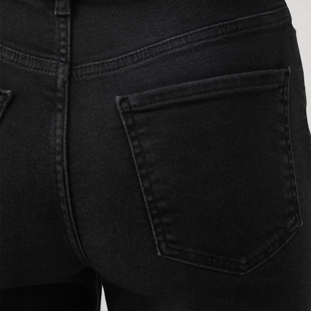 بنطال جينز Boyfriend أسود نسائي من Cross Jeans