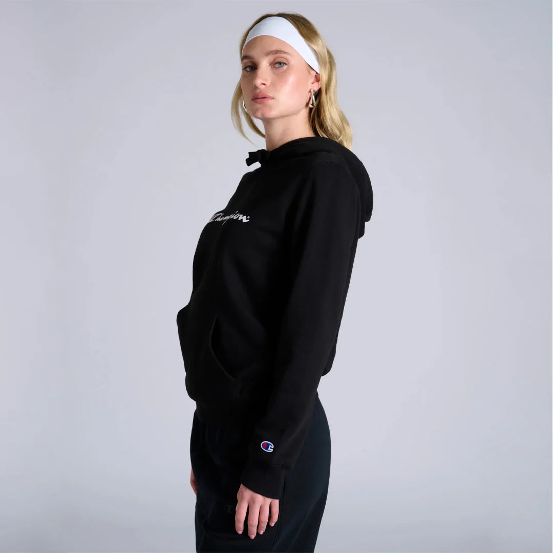 هودي نسائي بشعار Champion – تصميم كلاسيكي