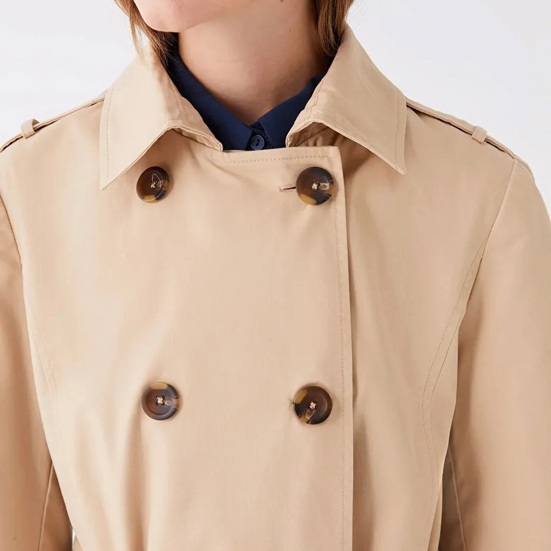 معطف ترنش نسائي بياقة مرتفعة من LC Waikiki