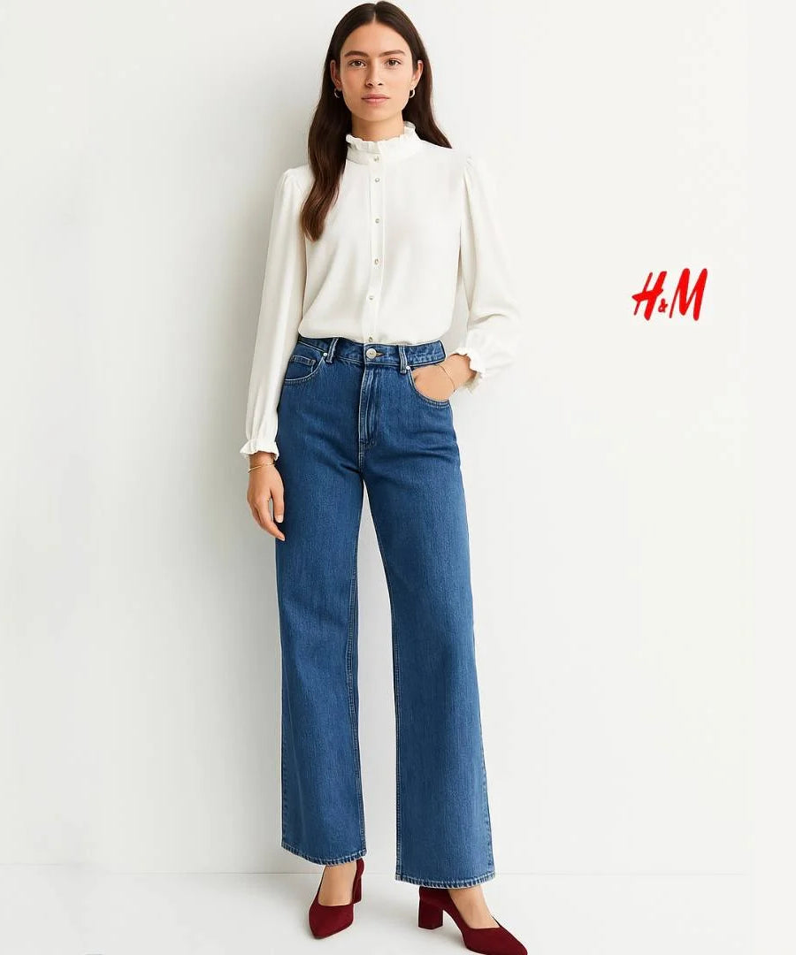 قميص نسائي بياقة كشكش وأكمام طويلة من H&M
