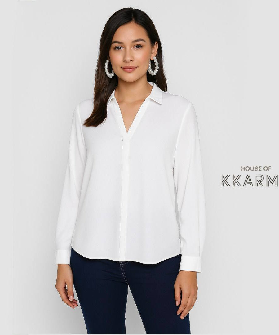 قميص نسائي أبيض بياقة V وأكمام طويلة من House of Kkarma