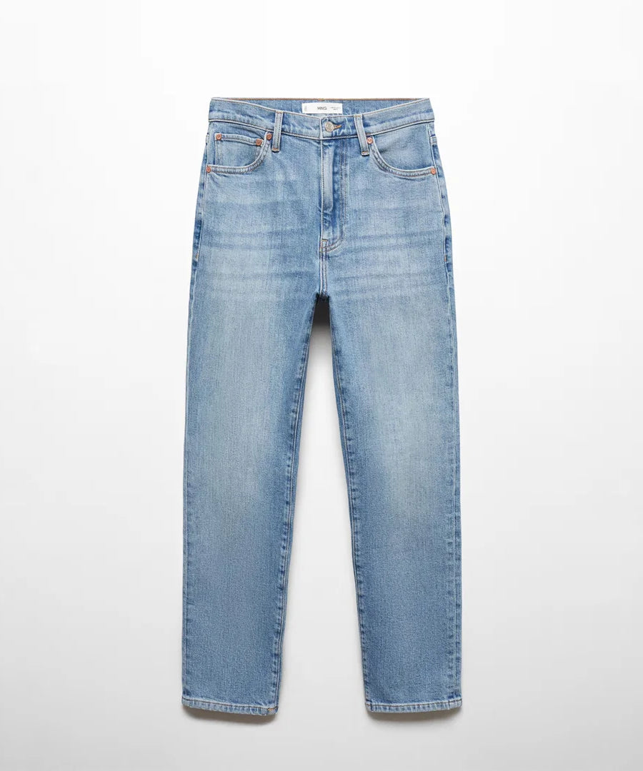 بنطال جينز نسائي سليم فيت قصير من Mango – موديل Claudia