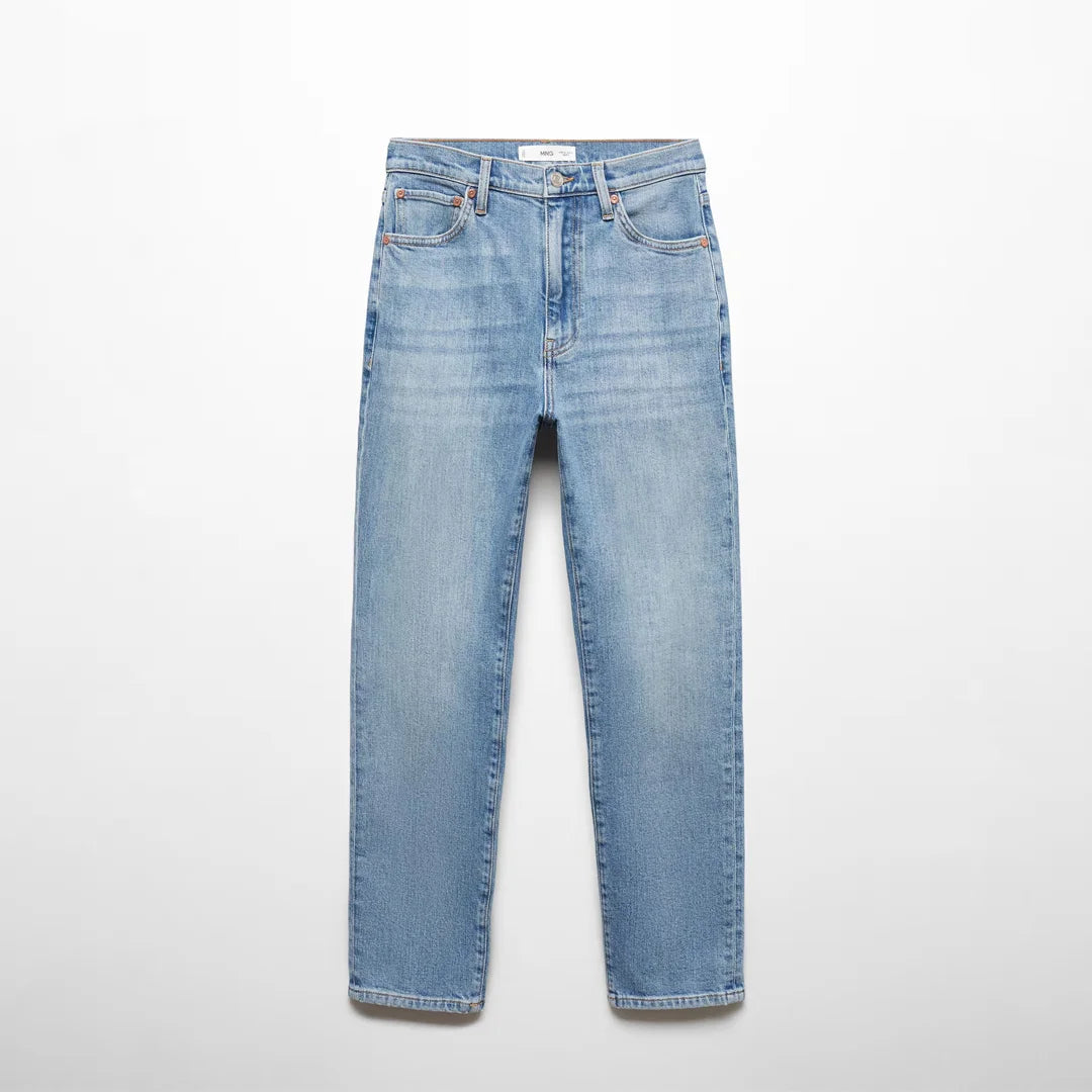 بنطال جينز نسائي سليم فيت قصير من Mango – موديل Claudia