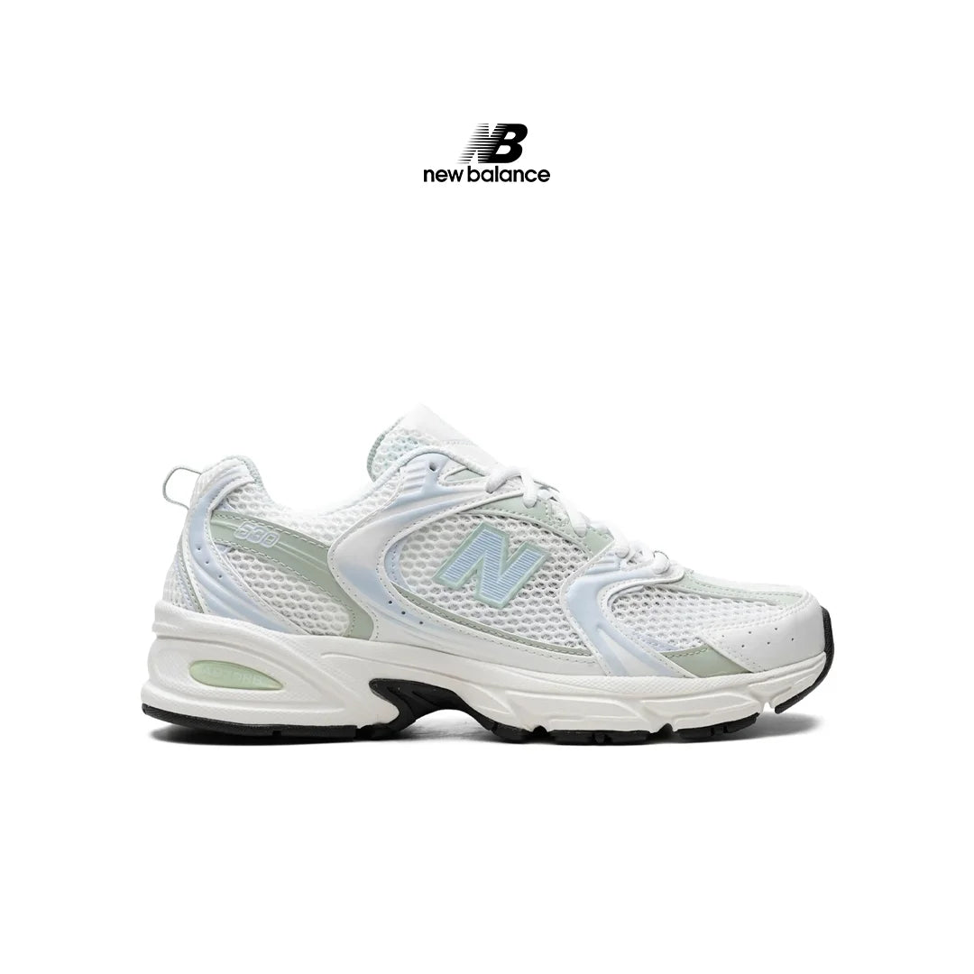 New Balance 530 - باللون الأبيض والأزرق