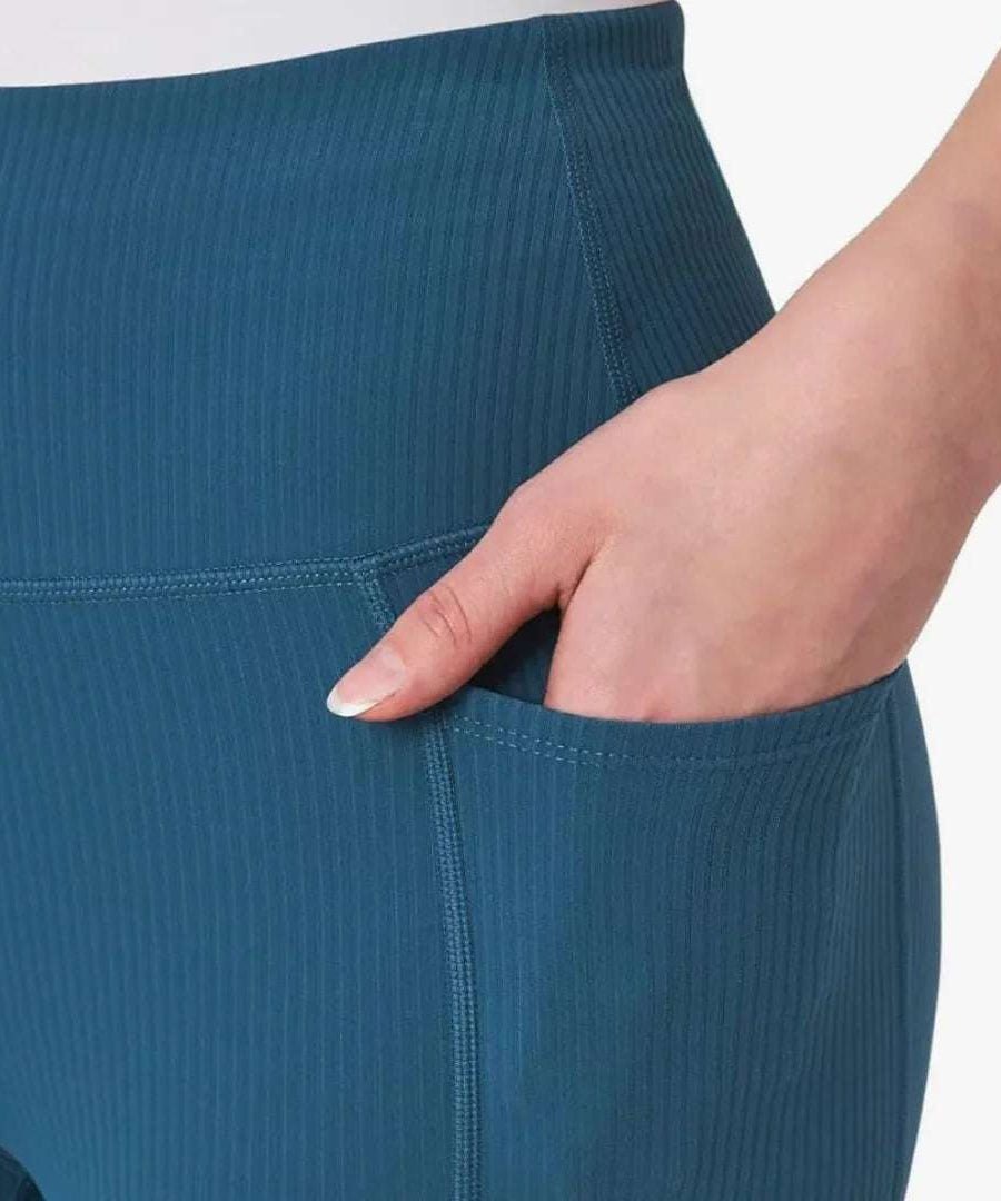 Side view showing dual pockets on Mondetta shorts