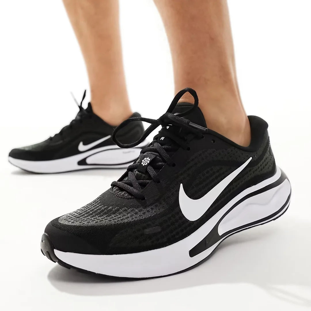 حذاء رياضي نسائي Nike Running Journey |تصميم مريح وأنيق