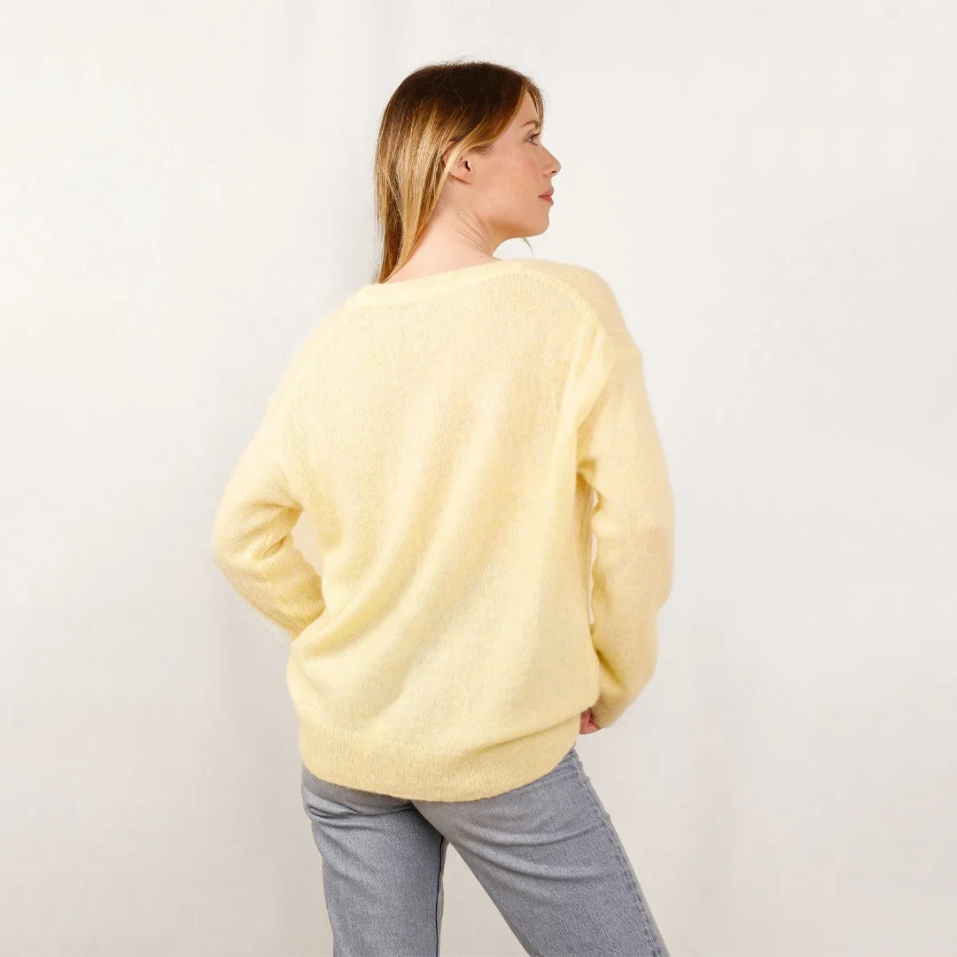 بلوفر نسائي صوف بياقة دائرية من Up2Fashion