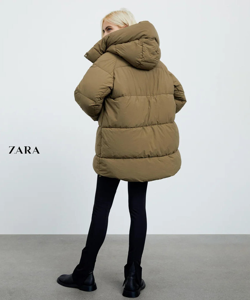 جاكيت نسائي مبطن بقبعة من Zara – بلون تاوب أنيق